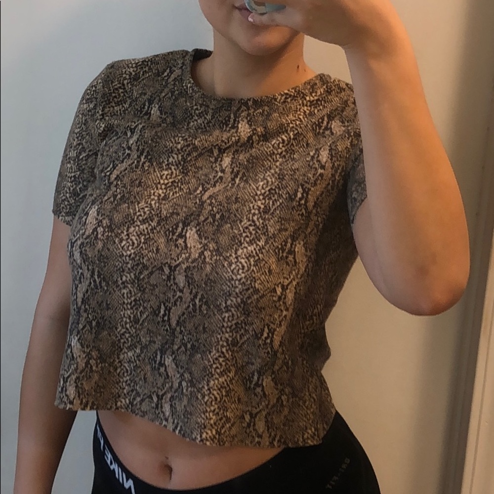Zara Snake Print tee 🐍